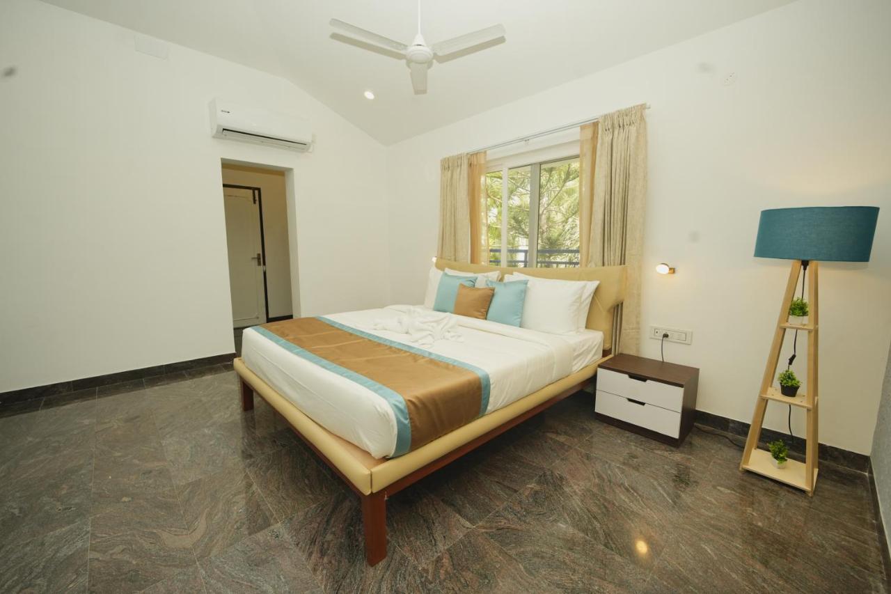 Bay Breeze Suites Chennai Ngoại thất bức ảnh