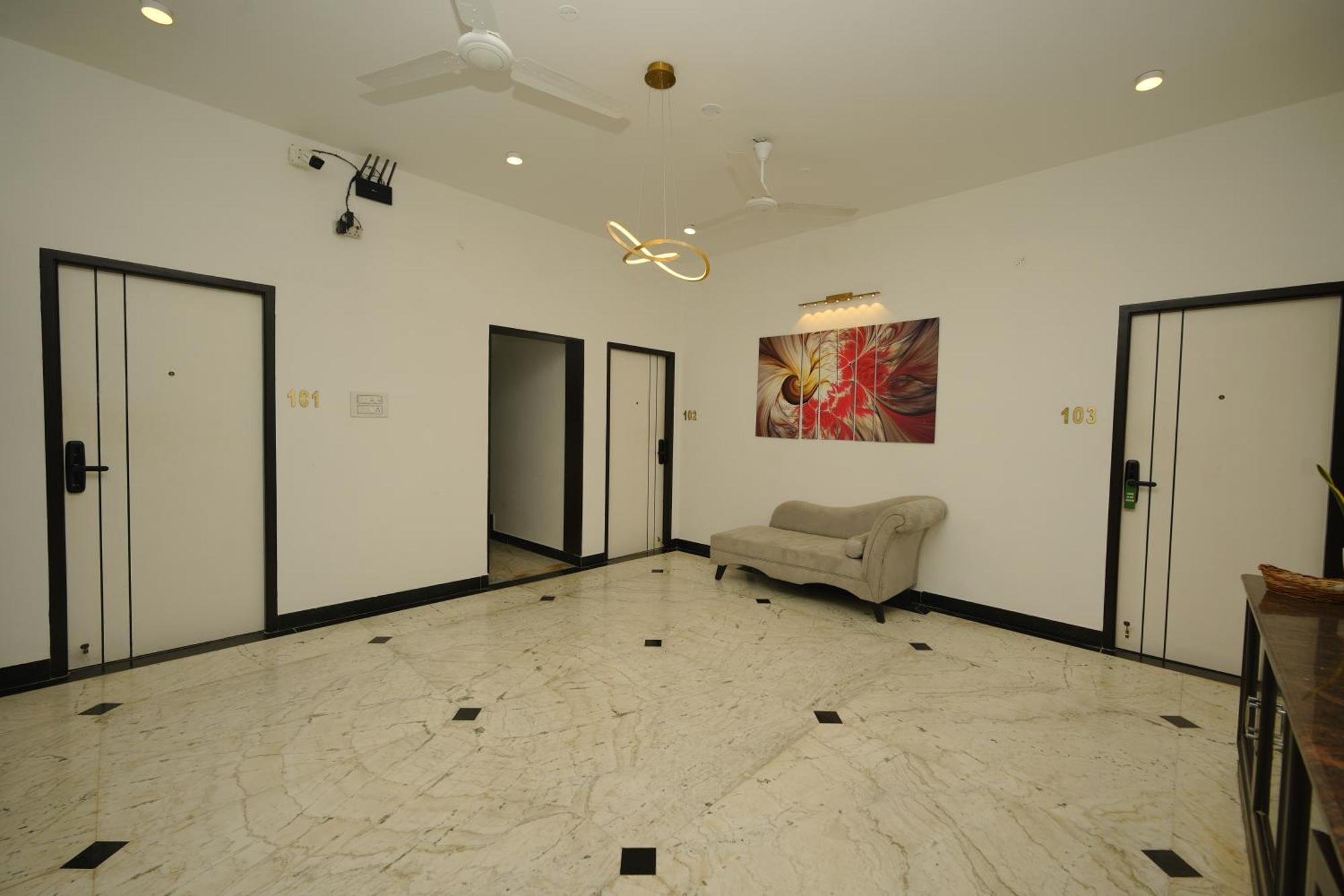 Bay Breeze Suites Chennai Ngoại thất bức ảnh