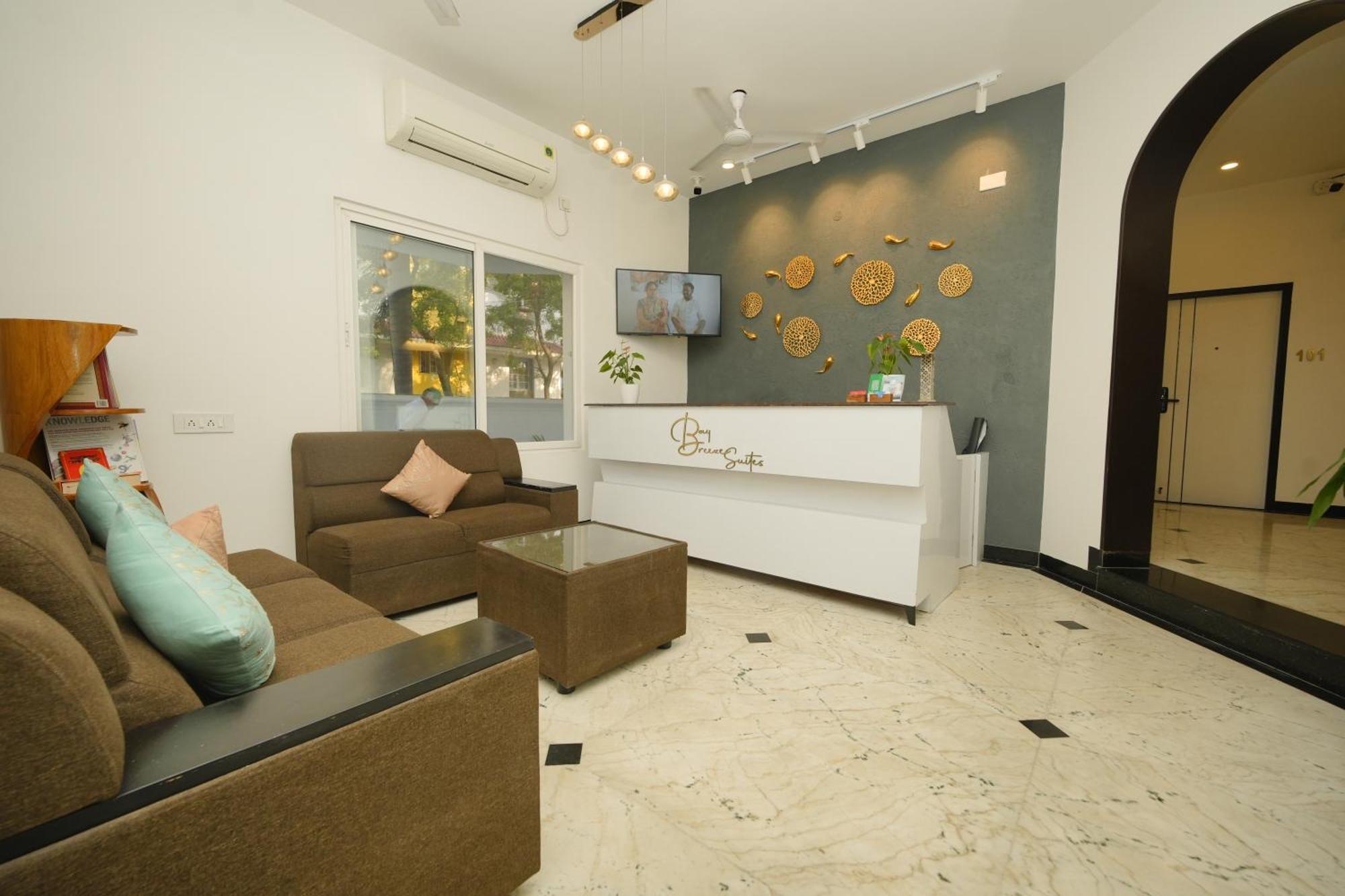 Bay Breeze Suites Chennai Ngoại thất bức ảnh