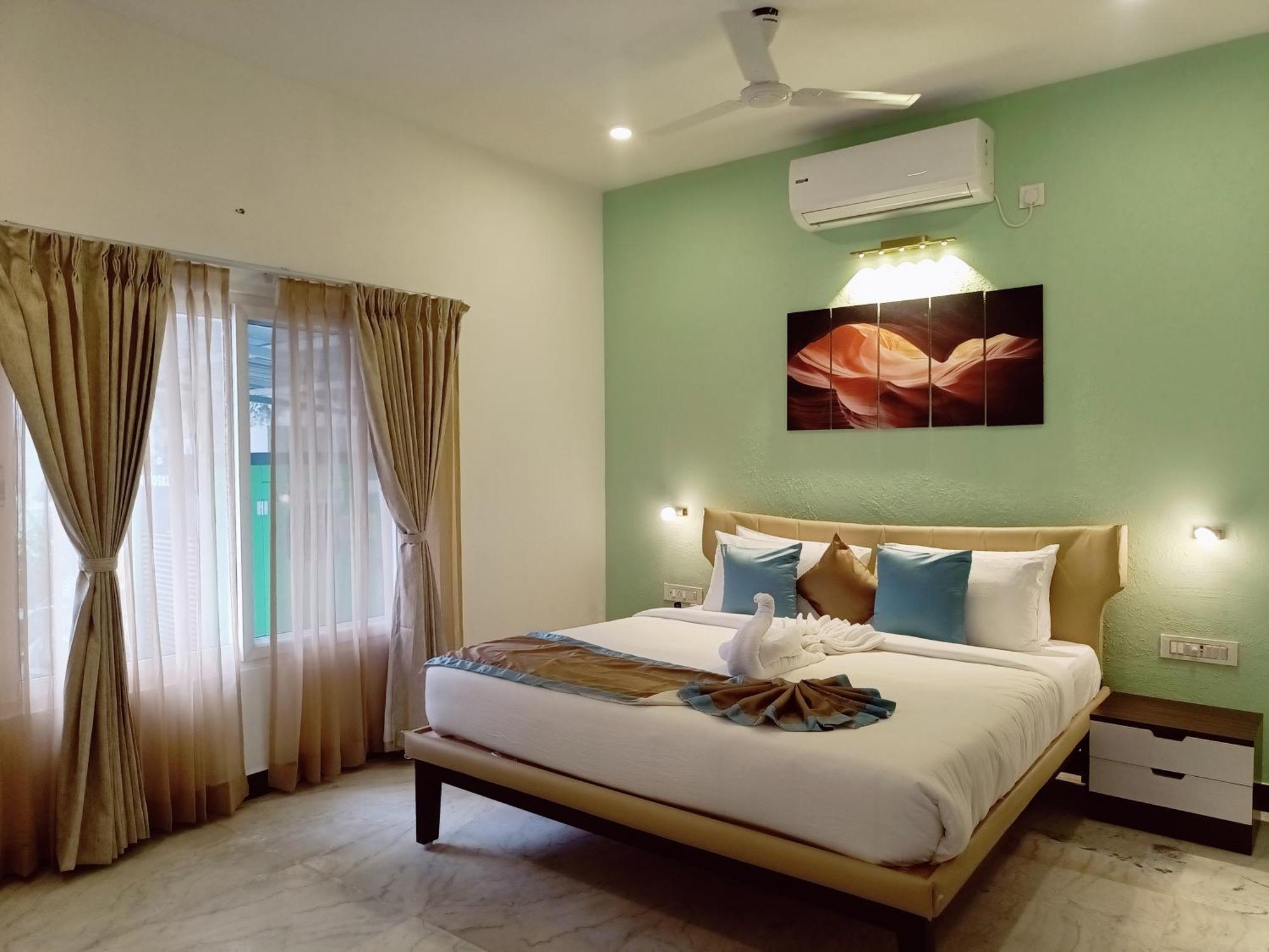 Bay Breeze Suites Chennai Ngoại thất bức ảnh