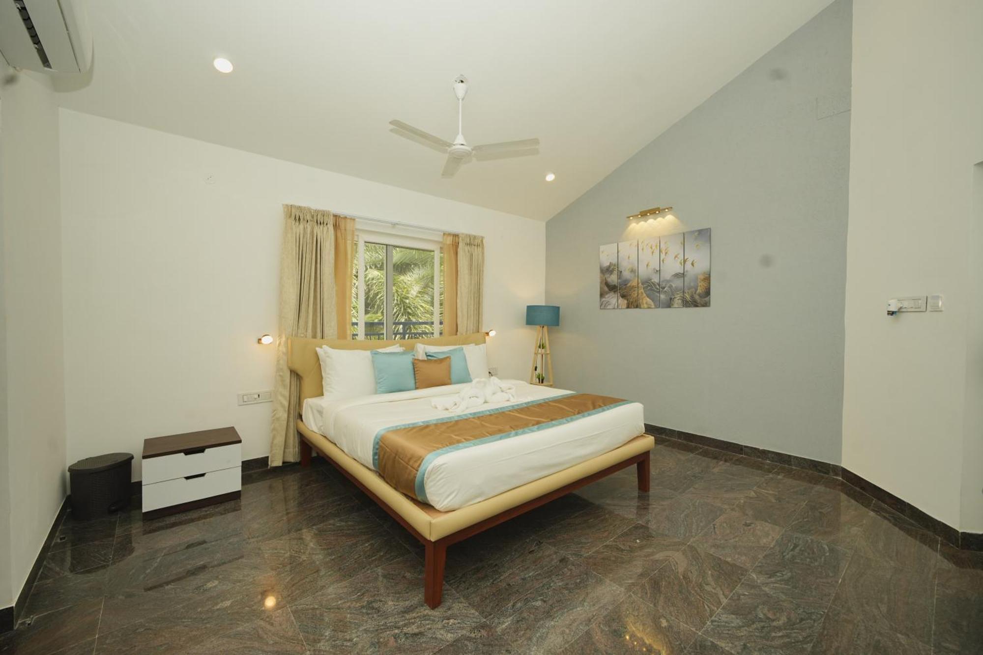 Bay Breeze Suites Chennai Ngoại thất bức ảnh