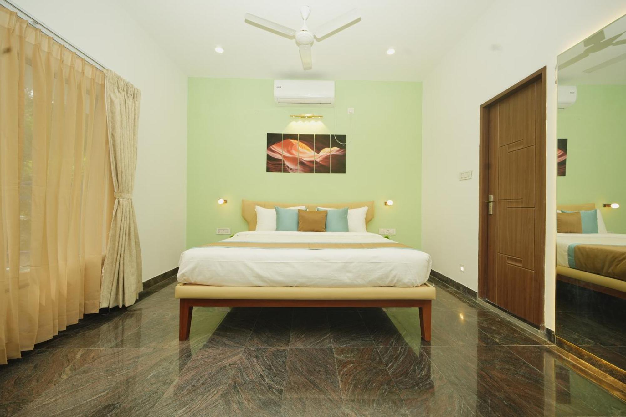 Bay Breeze Suites Chennai Ngoại thất bức ảnh